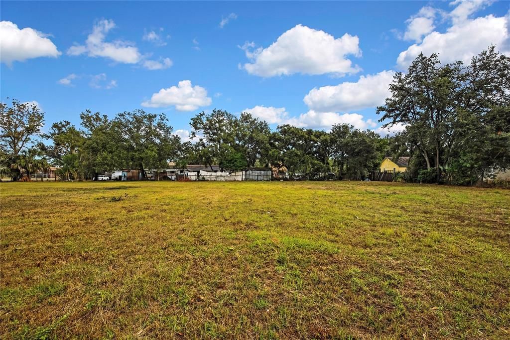 待售: $135,000 (0.30 acres)