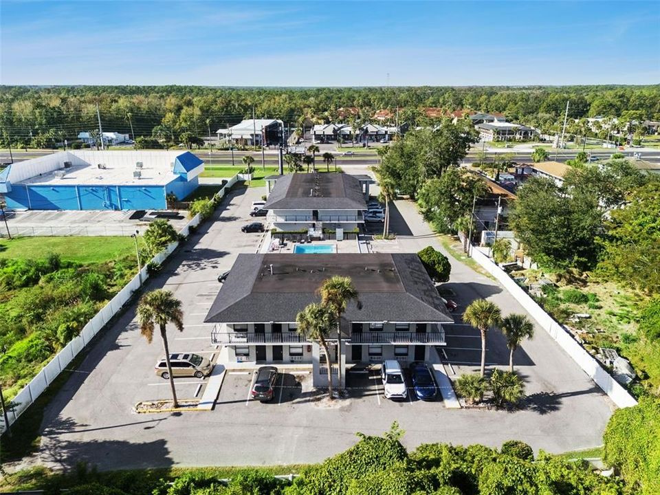 На продажу: $3,450,000 (0 спален, 0 ванн, 10200 Квадратных фут)