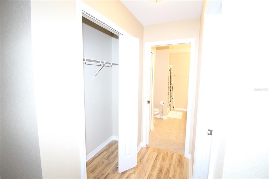 En Venta: $309,999 (3 camas, 2 baños, 1630 Pies cuadrados)