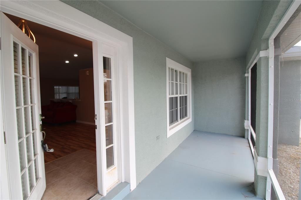 En Venta: $309,999 (3 camas, 2 baños, 1630 Pies cuadrados)