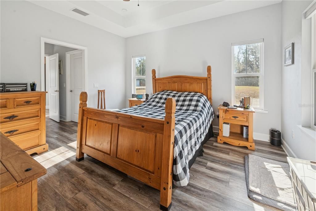 待售: $415,000 (3 贝兹, 2 浴室, 1616 平方英尺)