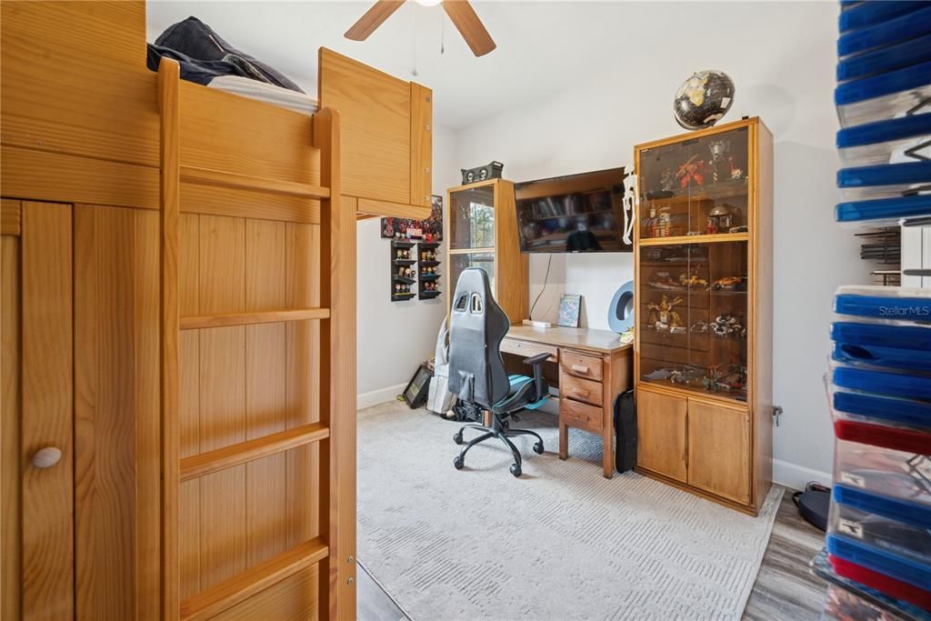 待售: $415,000 (3 贝兹, 2 浴室, 1616 平方英尺)