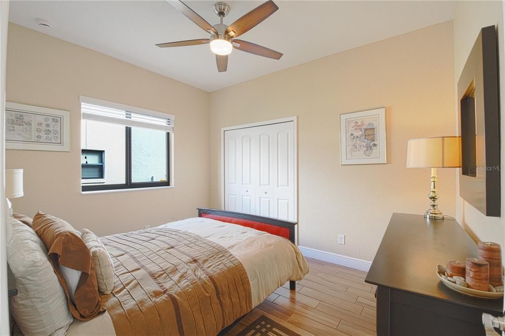 На продажу: $625,000 (3 спален, 3 ванн, 2478 Квадратных фут)