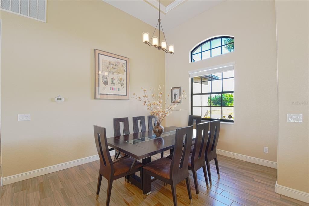 На продажу: $625,000 (3 спален, 3 ванн, 2478 Квадратных фут)