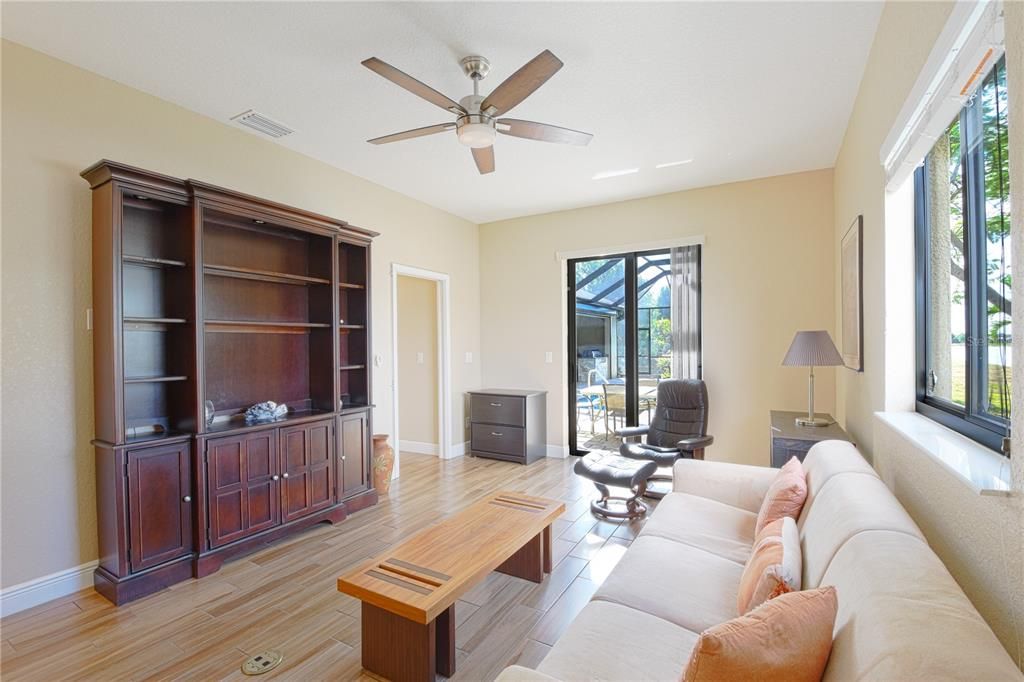 На продажу: $625,000 (3 спален, 3 ванн, 2478 Квадратных фут)