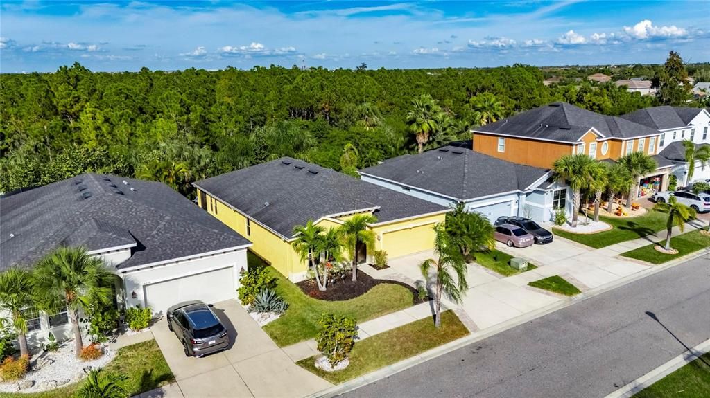 На продажу: $370,000 (4 спален, 2 ванн, 2043 Квадратных фут)