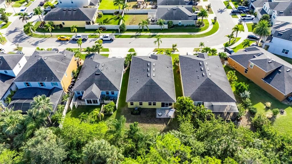 На продажу: $370,000 (4 спален, 2 ванн, 2043 Квадратных фут)