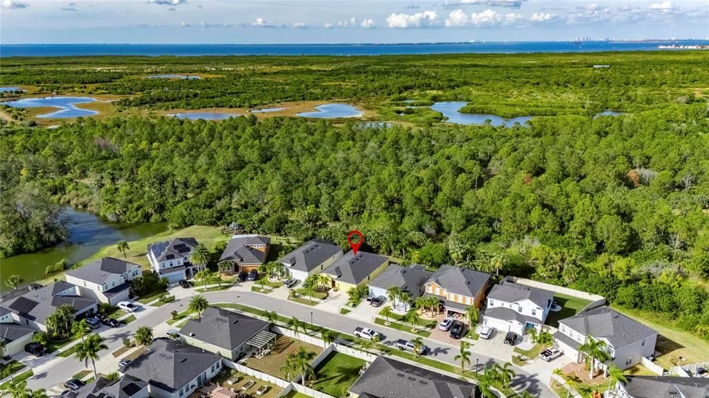 На продажу: $370,000 (4 спален, 2 ванн, 2043 Квадратных фут)