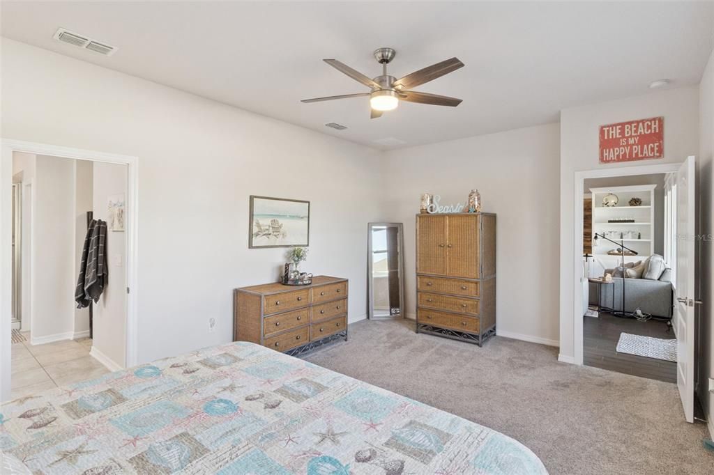 For Sale: $550,000 (4 beds, 3 baths, 2721 Square Feet)