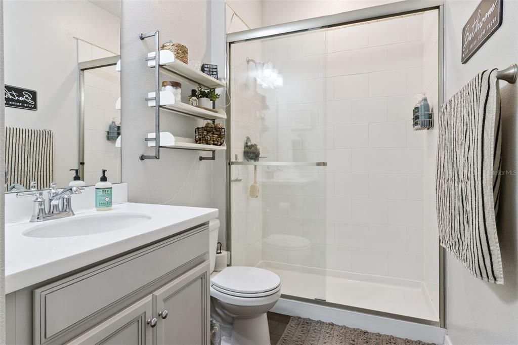 For Sale: $550,000 (4 beds, 3 baths, 2721 Square Feet)