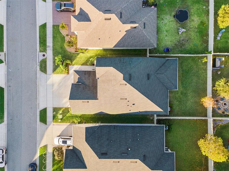 For Sale: $550,000 (4 beds, 3 baths, 2721 Square Feet)