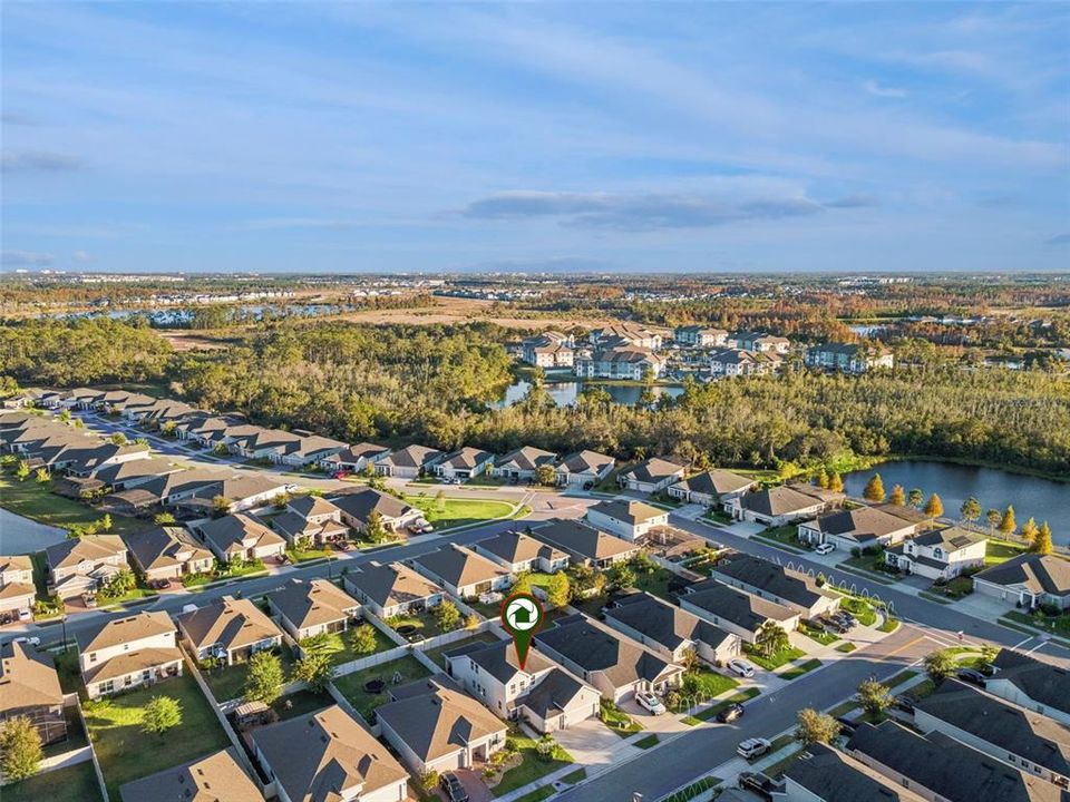 For Sale: $550,000 (4 beds, 3 baths, 2721 Square Feet)