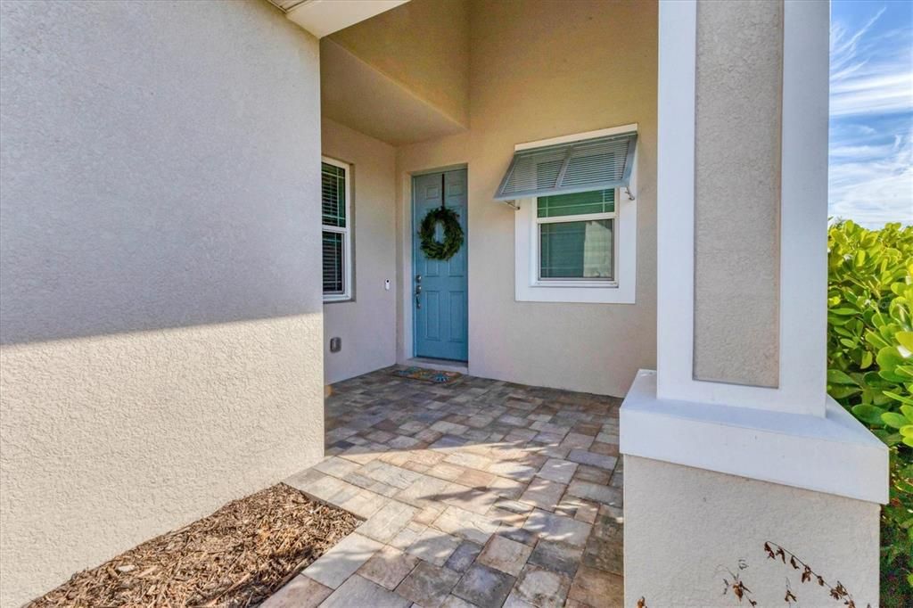 For Rent: $2,700 (2 beds, 2 baths, 1625 Square Feet)