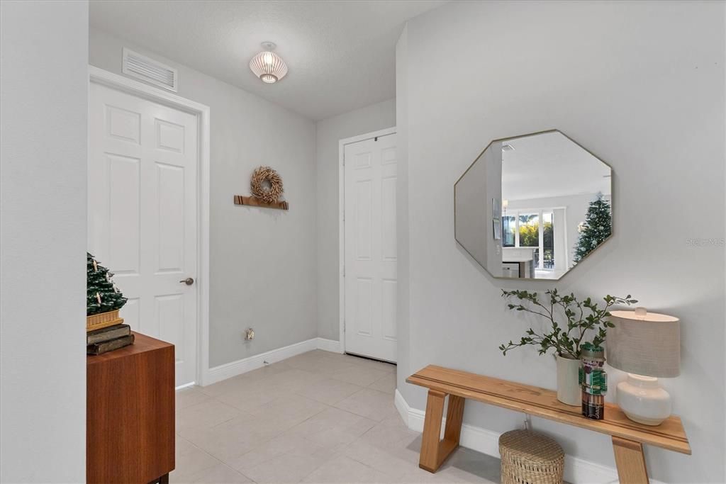 For Rent: $2,700 (2 beds, 2 baths, 1625 Square Feet)