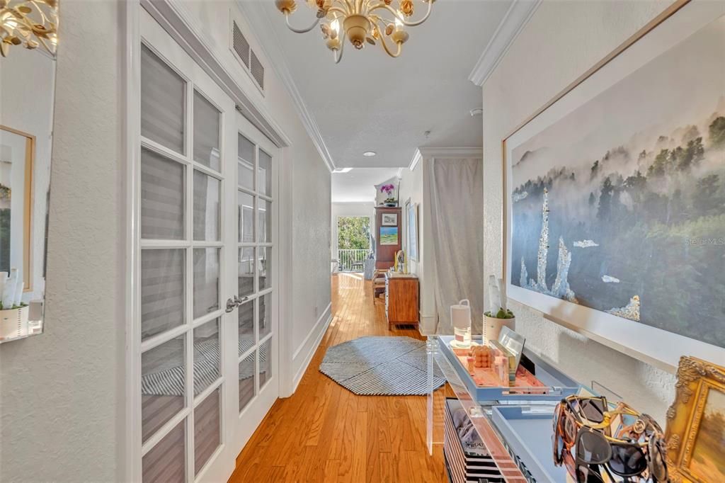 For Sale: $499,900 (3 beds, 2 baths, 1430 Square Feet)