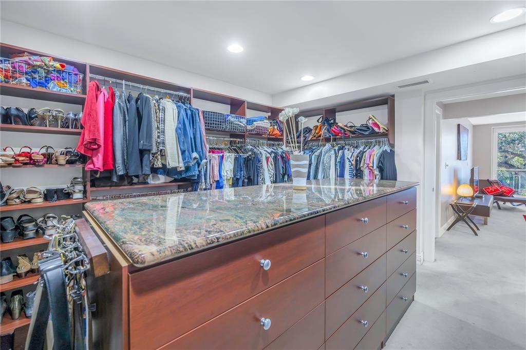 待售: $4,995,000 (5 贝兹, 5 浴室, 4334 平方英尺)