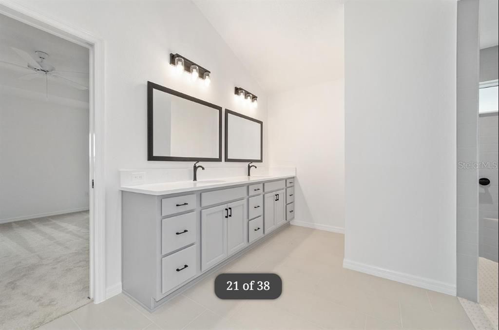 В аренду: $2,500 (3 спален, 3 ванн, 1450 Квадратных фут)