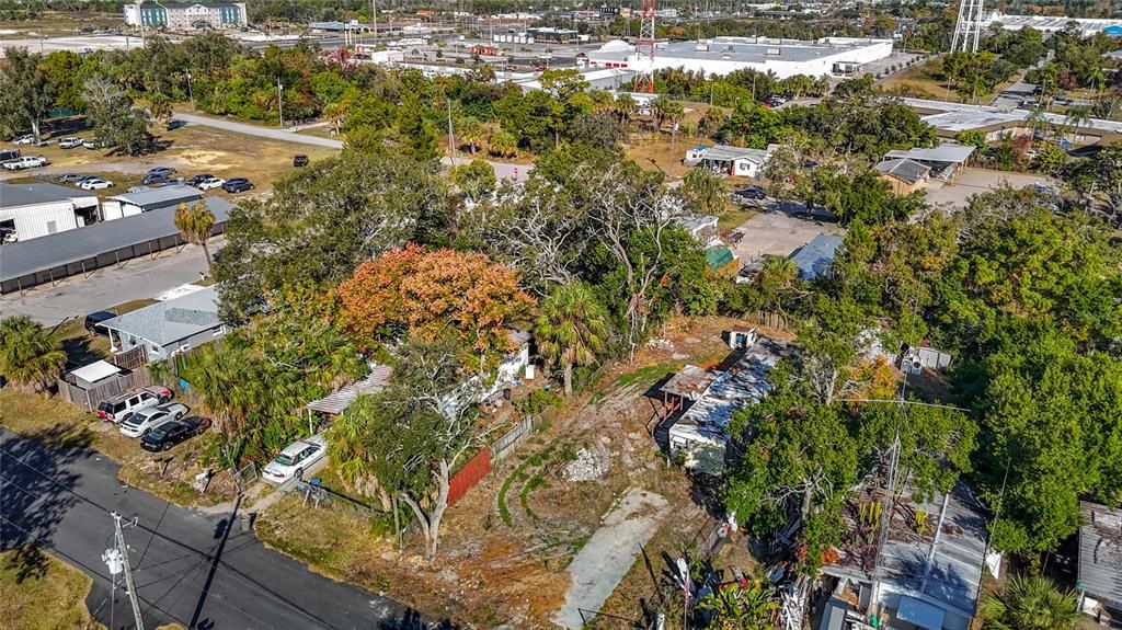 For Sale: $120,000 (2 beds, 1 baths, 720 Square Feet)