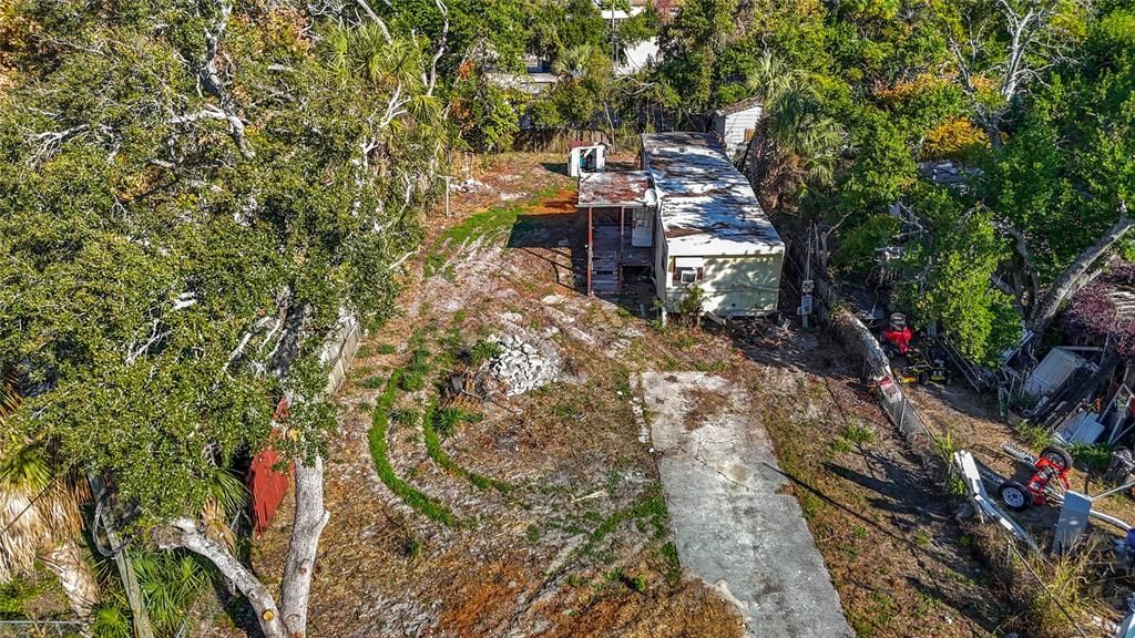 For Sale: $120,000 (2 beds, 1 baths, 720 Square Feet)