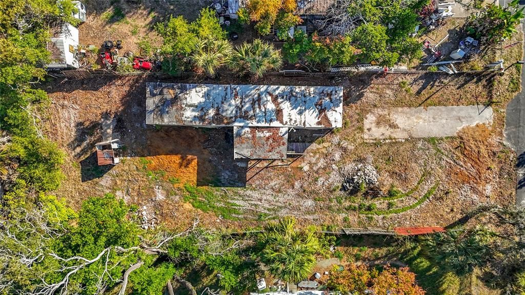 For Sale: $120,000 (2 beds, 1 baths, 720 Square Feet)