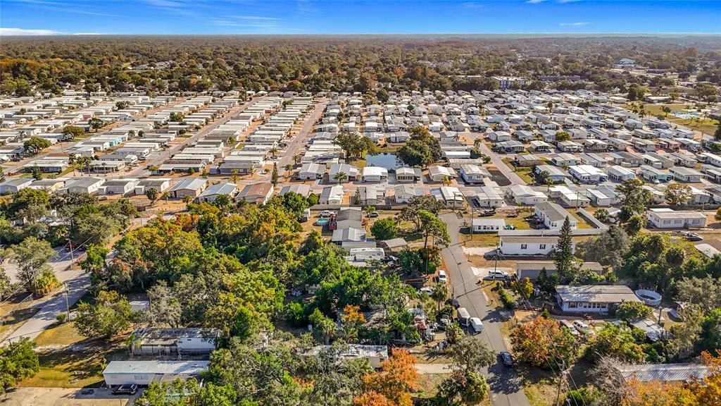 For Sale: $120,000 (2 beds, 1 baths, 720 Square Feet)