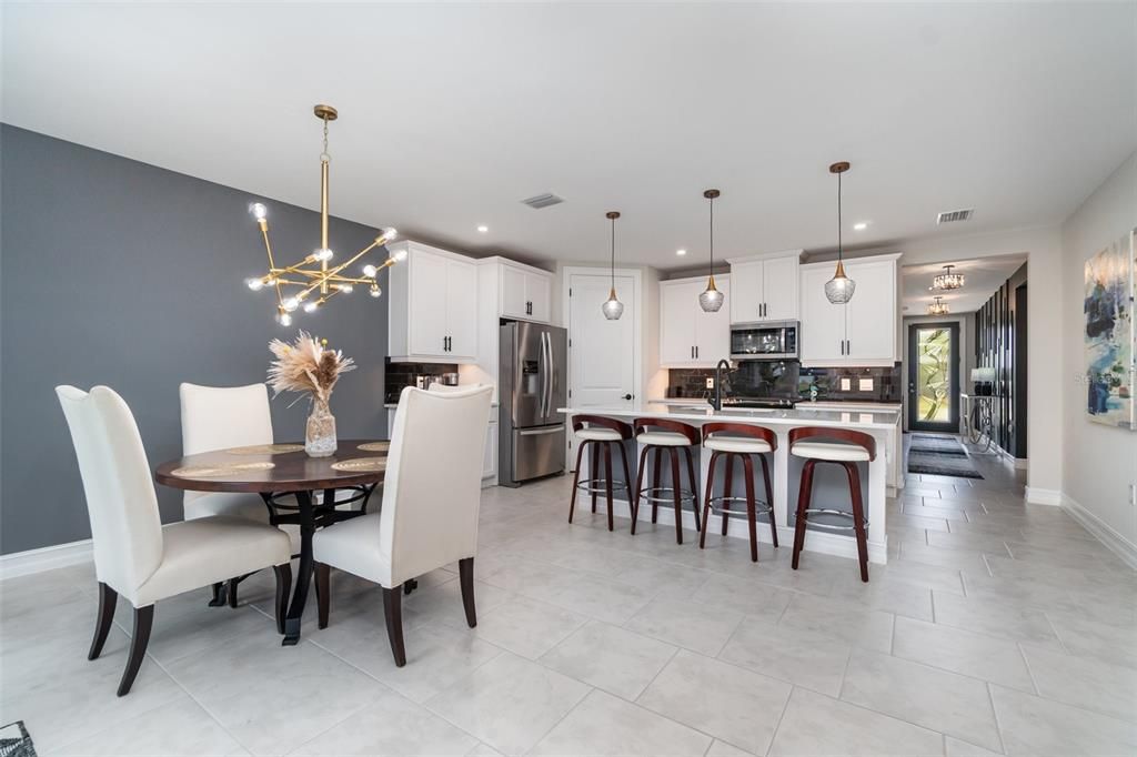 For Rent: $3,500 (4 beds, 2 baths, 1846 Square Feet)