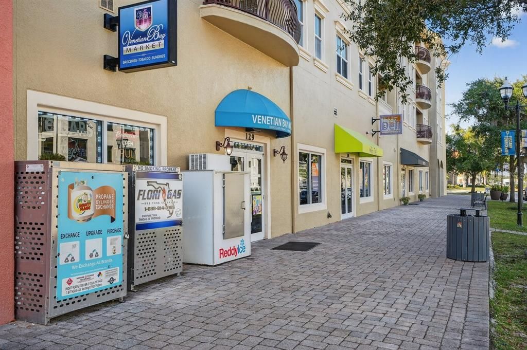 На продажу: $699,000 (3 спален, 2 ванн, 2083 Квадратных фут)