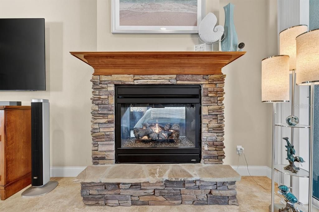 На продажу: $699,000 (3 спален, 2 ванн, 2083 Квадратных фут)