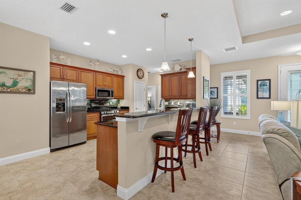 На продажу: $699,000 (3 спален, 2 ванн, 2083 Квадратных фут)