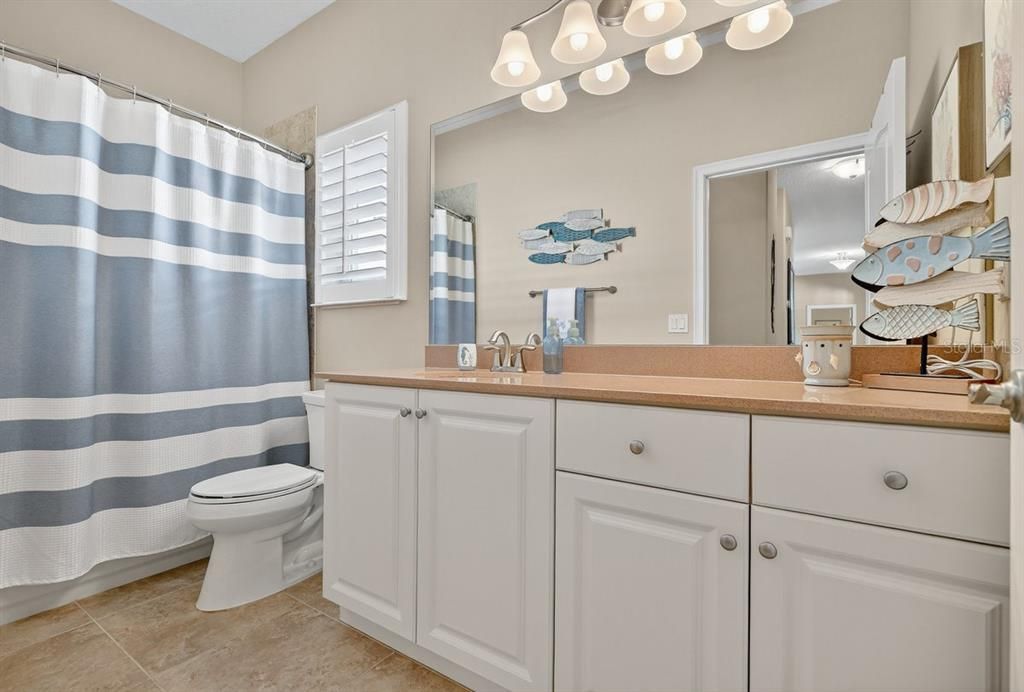 На продажу: $699,000 (3 спален, 2 ванн, 2083 Квадратных фут)