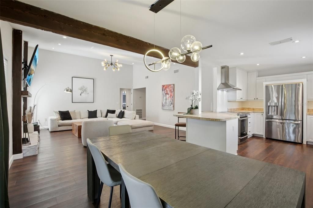 待售: $479,900 (4 贝兹, 2 浴室, 1814 平方英尺)