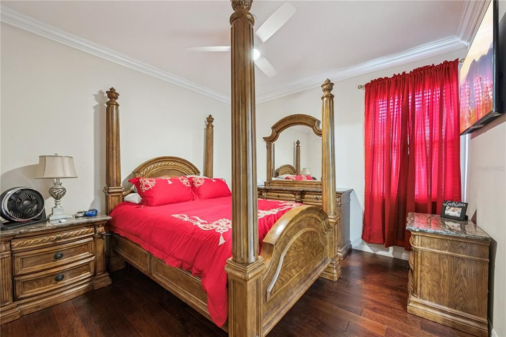 For Sale: $590,000 (4 beds, 3 baths, 4198 Square Feet)