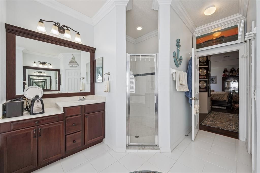 For Sale: $590,000 (4 beds, 3 baths, 4198 Square Feet)