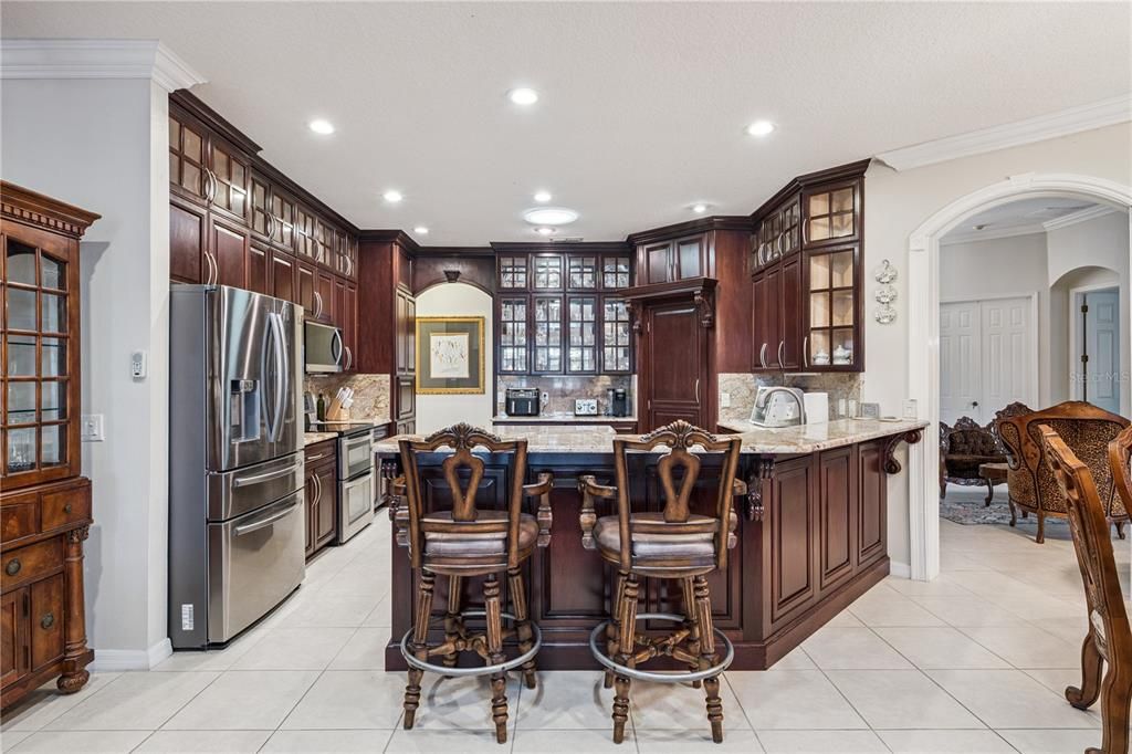 For Sale: $590,000 (4 beds, 3 baths, 4198 Square Feet)