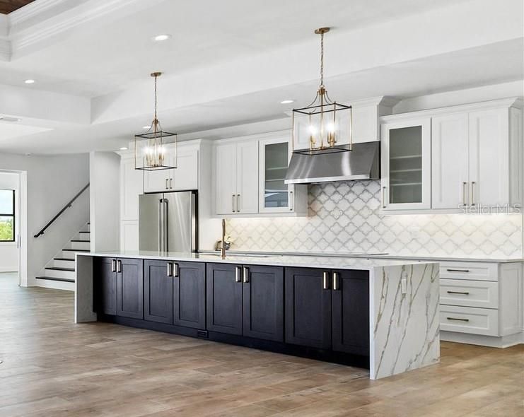 En Venta: $899,900 (3 camas, 3 baños, 2454 Pies cuadrados)