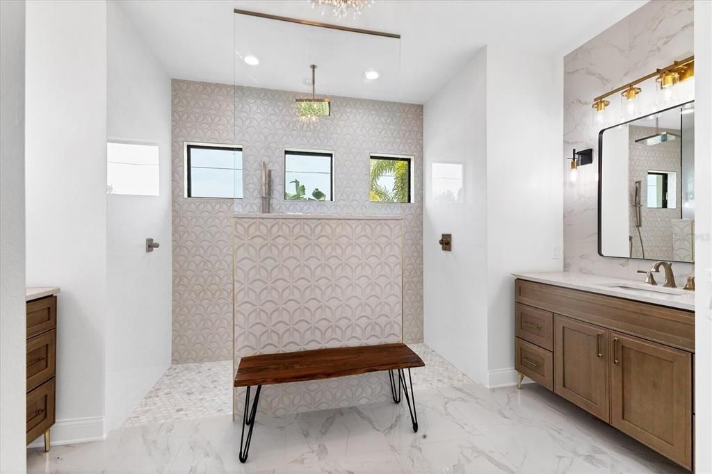 En Venta: $899,900 (3 camas, 3 baños, 2454 Pies cuadrados)