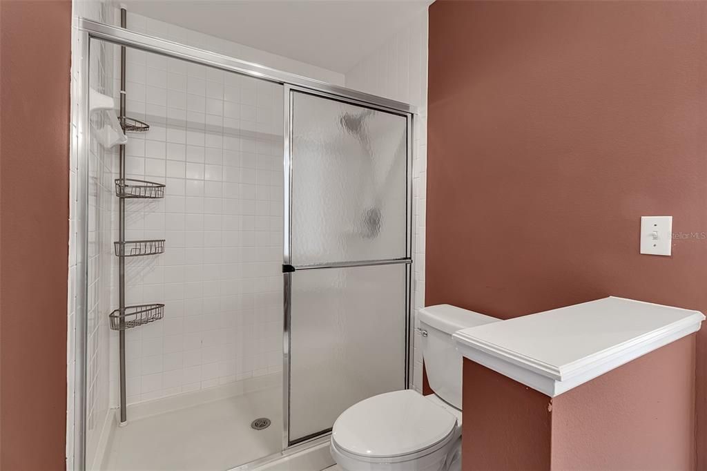 На продажу: $269,000 (2 спален, 2 ванн, 1304 Квадратных фут)