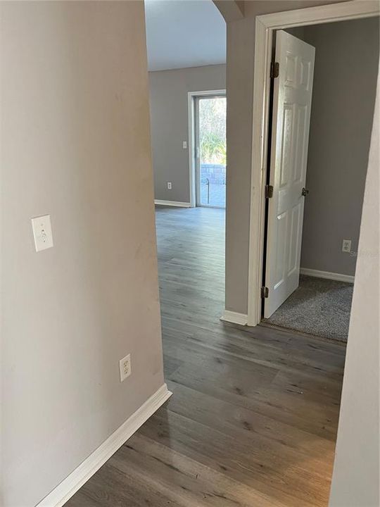 For Sale: $240,000 (4 beds, 2 baths, 1642 Square Feet)