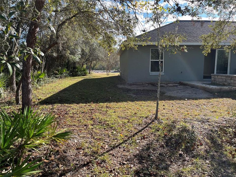 For Sale: $240,000 (4 beds, 2 baths, 1642 Square Feet)