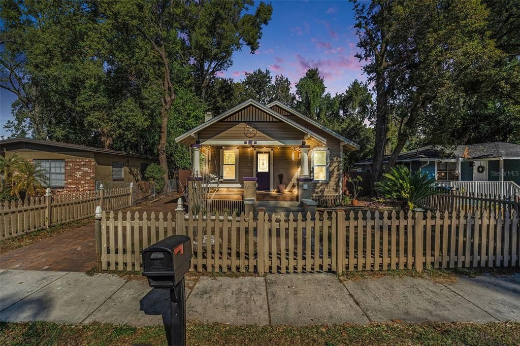 В аренду: $2,550 (3 спален, 2 ванн, 1212 Квадратных фут)