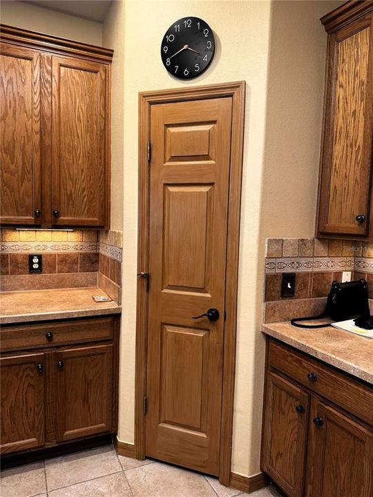 待售: $275,000 (2 贝兹, 2 浴室, 1491 平方英尺)