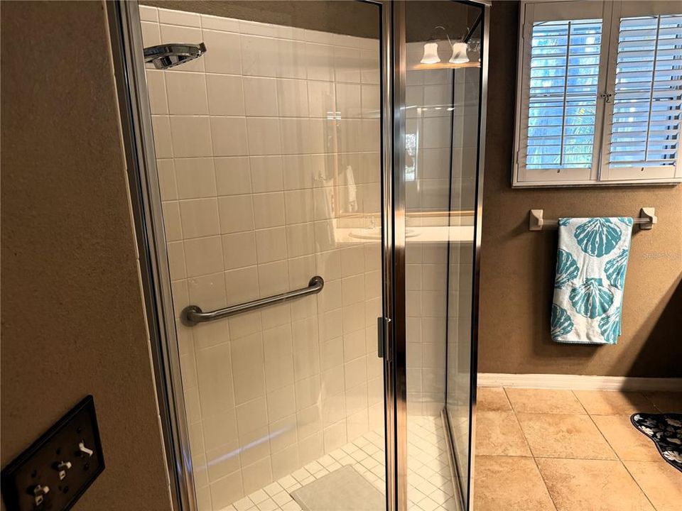 待售: $275,000 (2 贝兹, 2 浴室, 1491 平方英尺)