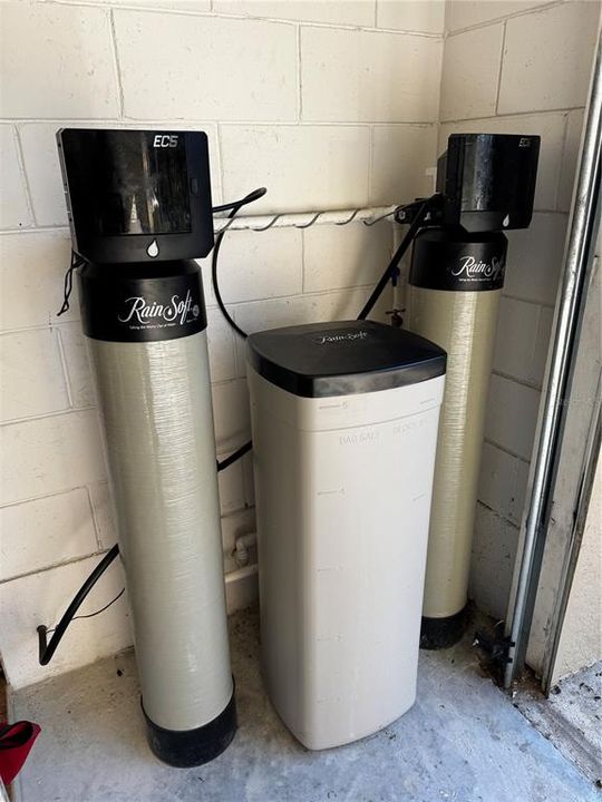 待售: $275,000 (2 贝兹, 2 浴室, 1491 平方英尺)