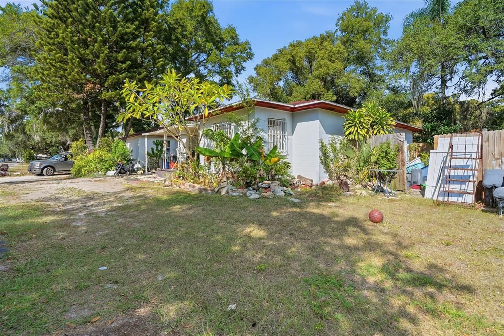 For Sale: $317,000 (3 beds, 2 baths, 2185 Square Feet)