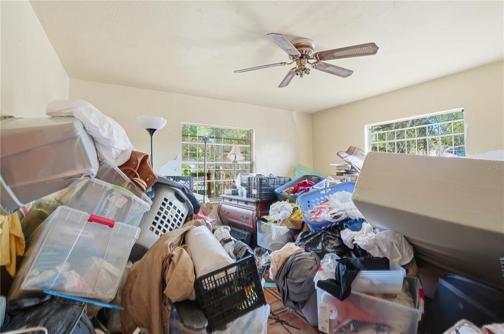 For Sale: $317,000 (3 beds, 2 baths, 2185 Square Feet)