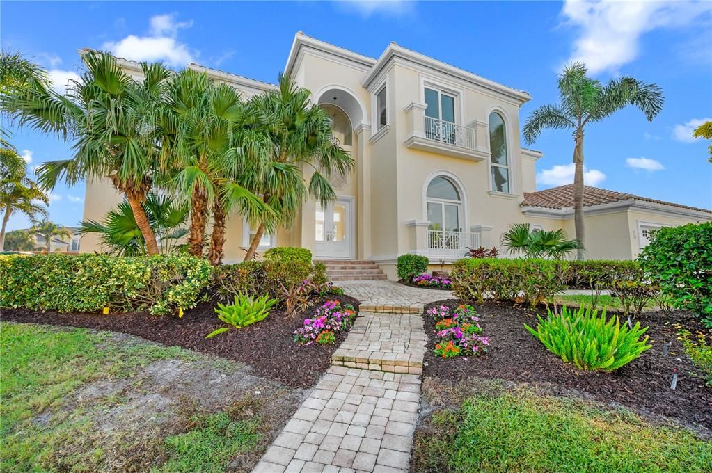 For Sale: $4,700,000 (4 beds, 4 baths, 4138 Square Feet)