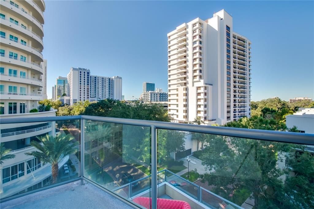 En Venta: $349,900 (2 camas, 2 baños, 1198 Pies cuadrados)