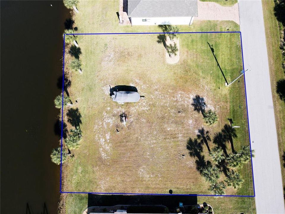 En Venta: $180,000 (0.34 acres)