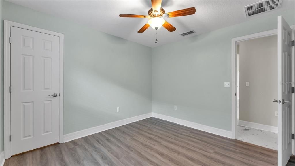 For Sale: $424,900 (4 beds, 2 baths, 2178 Square Feet)