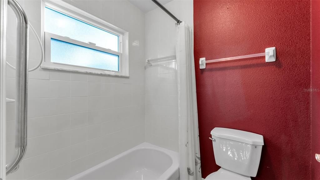 For Sale: $424,900 (4 beds, 2 baths, 2178 Square Feet)